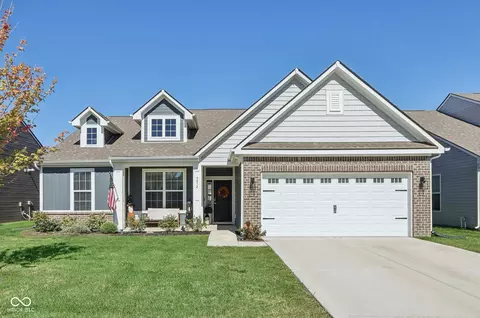 9832 Olympic Blvd, Pendleton, IN 46064