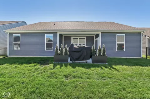 Exterior - 9832 Olympic Blvd, Pendleton, IN 46064 photo 4 of 4