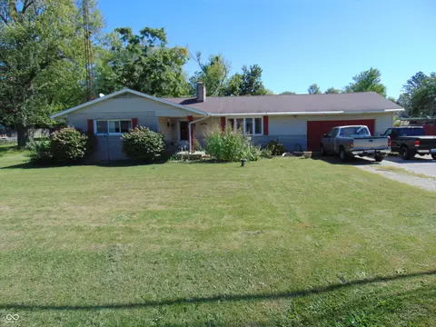 2104 Lafayette Rd, Crawfordsville, IN 47933