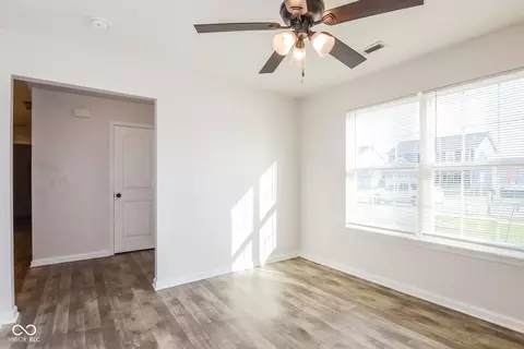 8112 Coreopsis Dr, Plainfield, IN 46168 photo 5