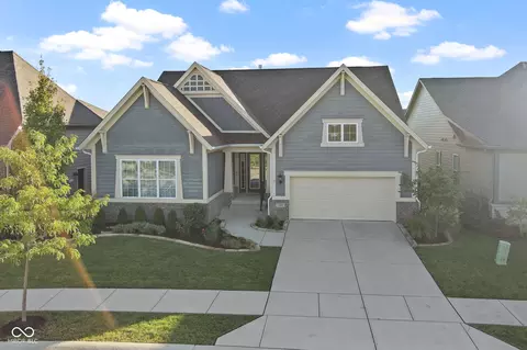 1460 Rossmay Dr, Westfield, IN 46074
