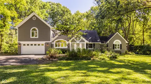 6463 Dean Rd, Indianapolis, IN 46220