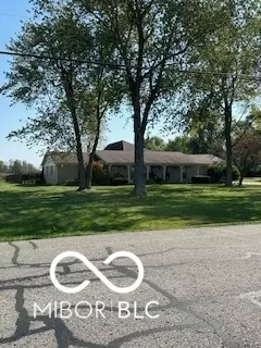 453 N Windswept Rd, Greenfield, IN 46140
