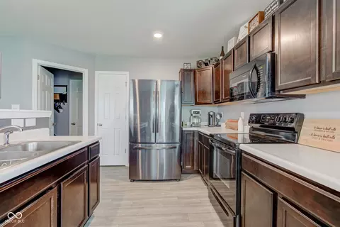 8145 Ambrosia Ln, Pendleton, IN 46064 photo 7