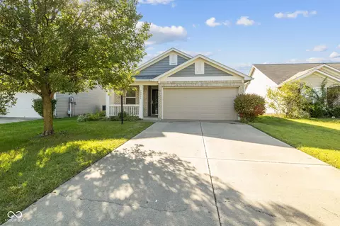 15527 Dry Creek Rd, Noblesville, IN 46060
