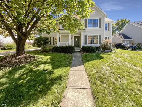 12745 Pavestone Ct, Fishers, IN 46037