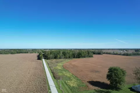 100 S East St, Pendleton, IN 46064 photo 6