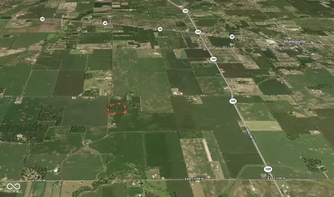 100 S East St, Pendleton, IN 46064 photo 3
