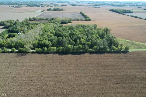 100 S East St, Pendleton, IN 46064 photo 9