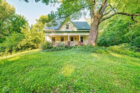 8064 Vilas Rd, Spencer, IN 47460
