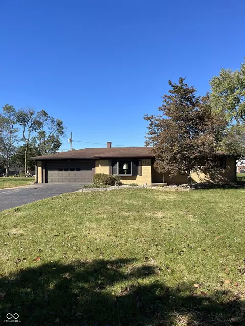 1252 Price Rd, Avon, IN 46123