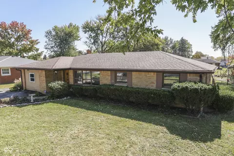 Exterior - 6341 Apache Dr, Indianapolis, IN 46254 photo 2 of 12