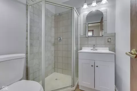 Bath - 6341 Apache Dr, Indianapolis, IN 46254 photo 1 of 2