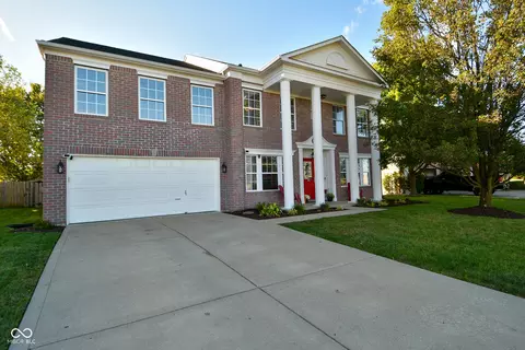 13420 N Badger Grove Dr, Camby, IN 46113