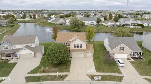 1224 Winter Hawk Ct, Greenwood, IN 46143