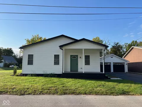 509 E Adams Dr, Rockville, IN 47872