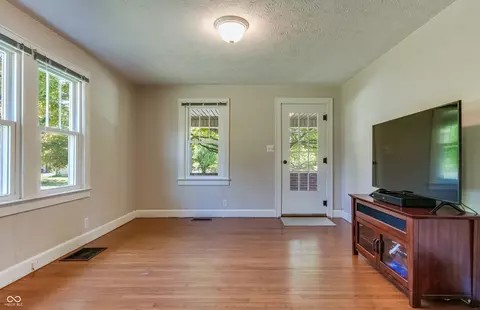 Living - 3300 Clark St, Plainfield, IN 46168 photo 1 of 3