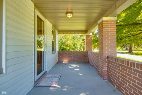 Exterior - 3300 Clark St, Plainfield, IN 46168 photo 2 of 5