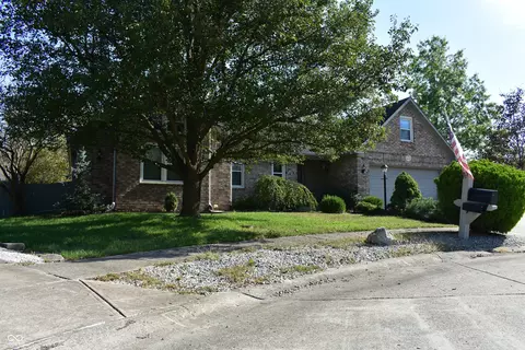 4522 Covey Cir, Indianapolis, IN 46237