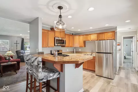 Kitchen - 1423 Pierce Dr, Plainfield, IN 46168 photo 2 of 4