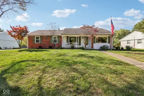 1423 Pierce Dr, Plainfield, IN 46168