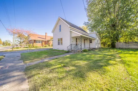 114 E Main St, Markleville, IN 46056