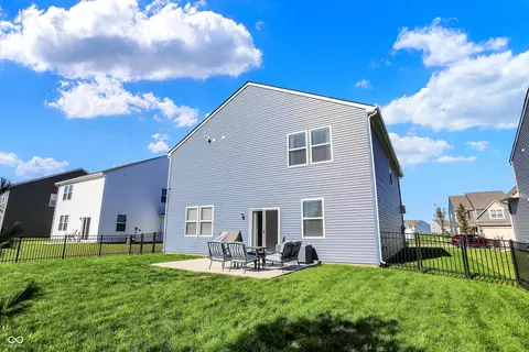 Exterior - 8670 Kellner St, Pendleton, IN 46064 photo 4 of 5