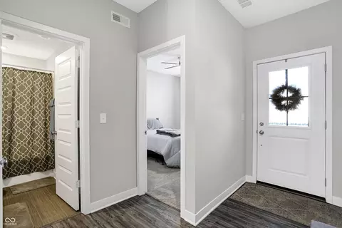 Entry Way - 8670 Kellner St, Pendleton, IN 46064 photo 1 of 4
