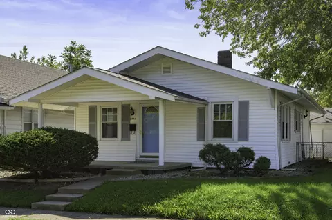 2241 W 8th St, Muncie, IN 47302