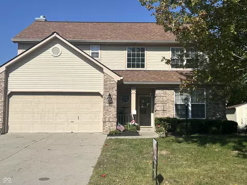 13088 Lansdowne Dr, Fishers, IN 46038