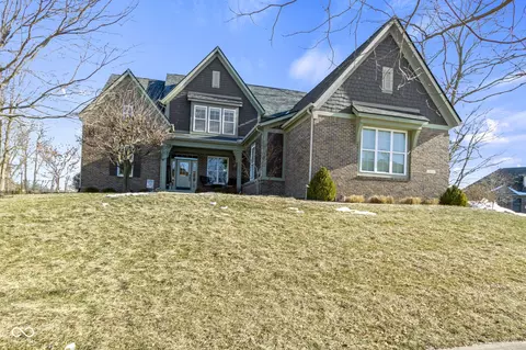 16816 Maines Valley Dr, Noblesville, IN 46062