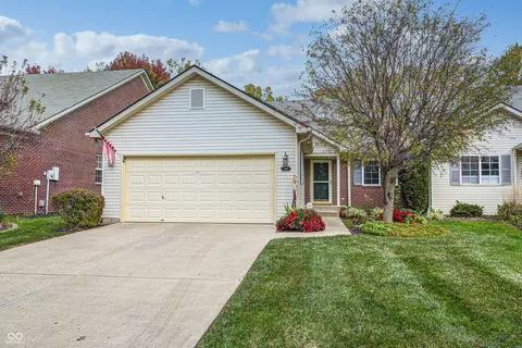 569 Dylan Dr, Avon, IN 46123