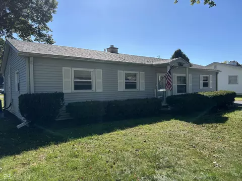 601 W 7th St, Greenfield, IN 46140