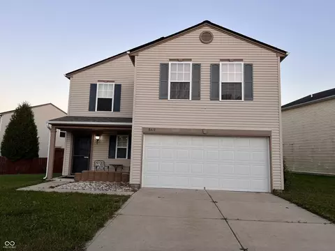 8417 Abbey Dell Dr, Indianapolis, IN 46113