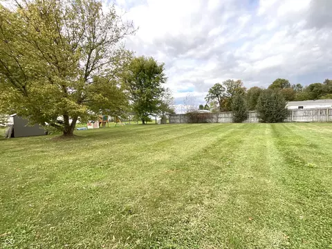 Exterior - 55 Diana St, Mitchell, IN 47446 photo 2 of 5