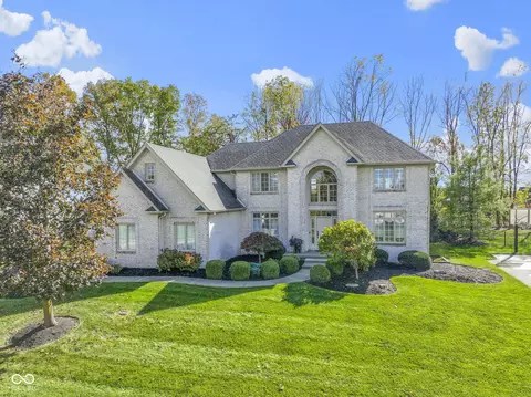 2901 Maralice Dr, Carmel, IN 46033