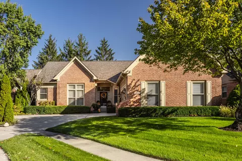 10386 Spring Highland Dr, Indianapolis, IN 46290