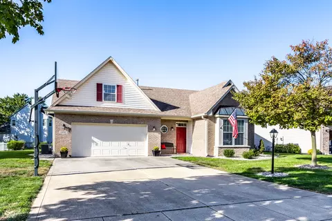 10638 Sandpiper Ct, Noblesville, IN 46060