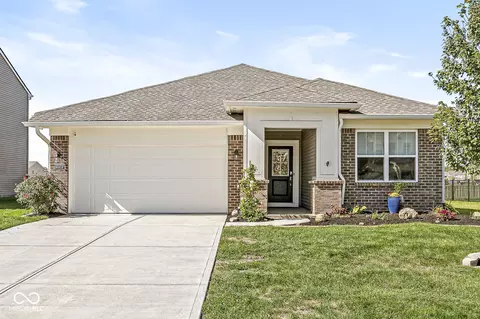 8797 Winton Pl, Pendleton, IN 46064 photo 1