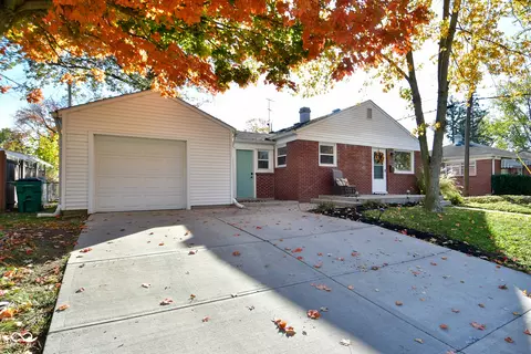 219 N Grant St, Brownsburg, IN 46112