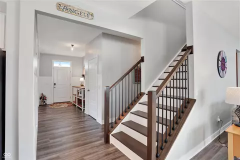 Entry Way - 8815 Slayton St, Pendleton, IN 46064 photo 5 of 6