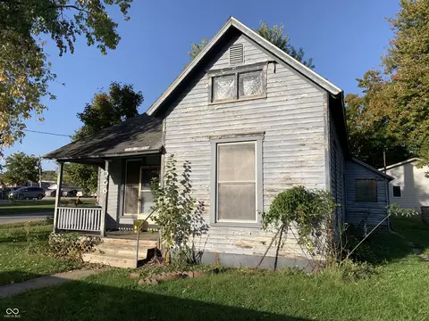 304 N Virginia St, Rockville, IN 47872
