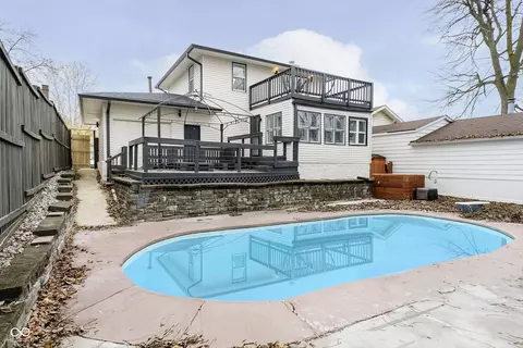 112 S 13th Ave, Beech Grove, IN 46107