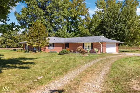 4578 W State Road 154, Sullivan, IN 47882