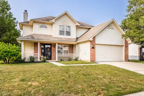 10655 Aspen Dr, Fishers, IN 46037