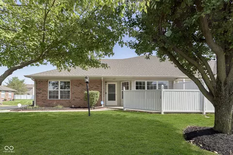 6211 Rockwell Ln, Indianapolis, IN 46237