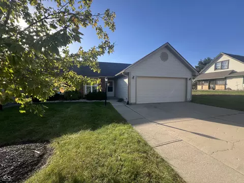 104 Woodberry Dr, Danville, IN 46122