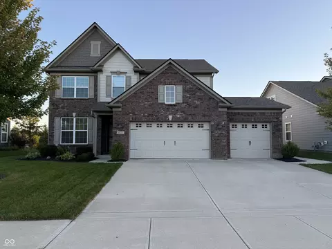 4825 Abigail Dr, Westfield, IN 46062