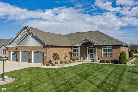 100 Chateau Dr, Pendleton, IN 46064