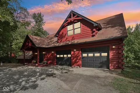 1742 S Flatrock River Rd, Rushville, IN 46173